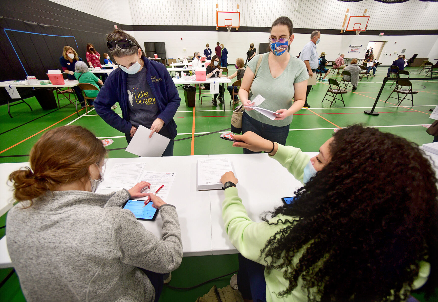 COVID-19 Vaccination Clinic | Somerset HS Field House 2